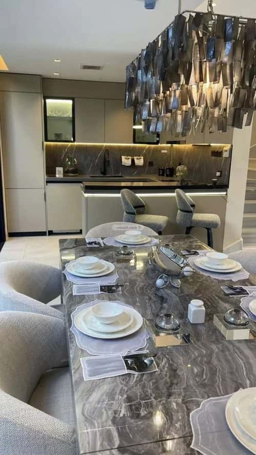 فيلا 193 متر مربع غربية على شارع 30م العارض، شمال الرياض، الرياض