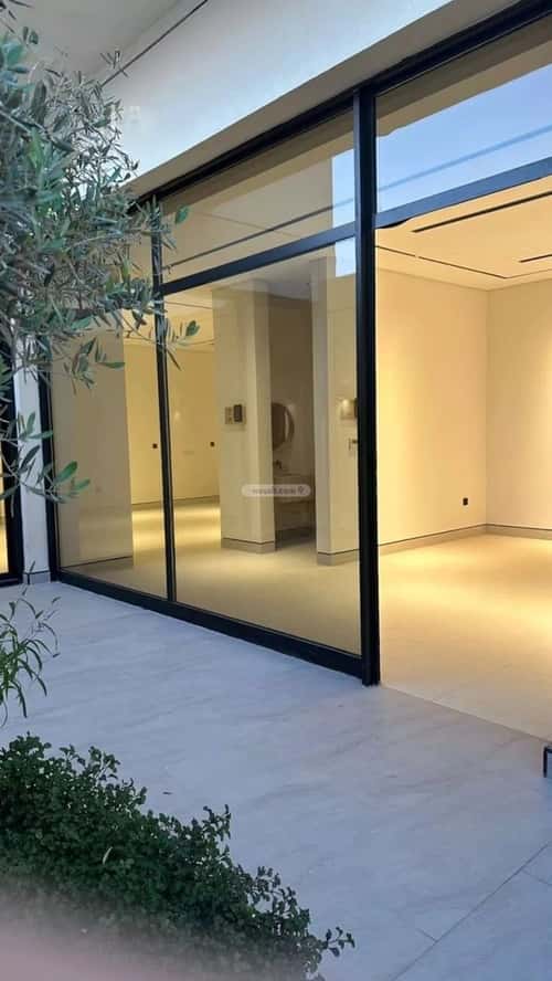 Floor 103 SQM with 3 Bedrooms As-Safa, Central Riyadh, Riyadh