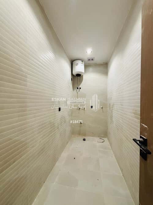 Apartment with 6 Bedrooms Al Aziziyah - Al Jubail, Jubail