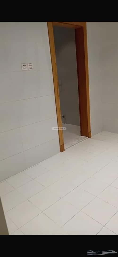 Building 900 SQM Facing South Al Safa, North Jeddah, Jeddah