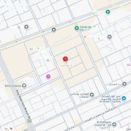 فيلا 200 متر مربع شرقية على شارع 15م العارض، شمال الرياض، الرياض