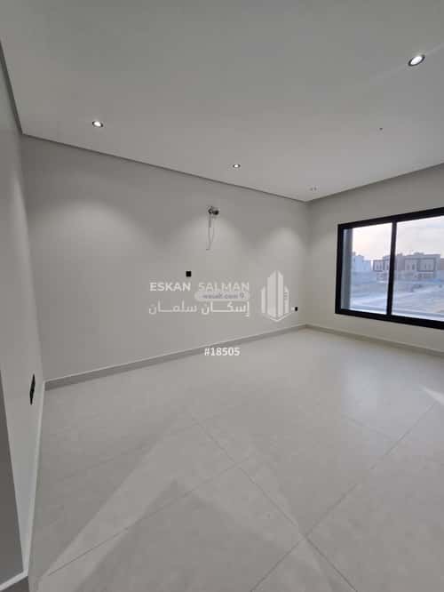 فيلا 253 متر مربع غربية على شارع 20م الأمواج، الخبر