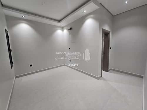 فيلا 253 متر مربع غربية على شارع 15م الأمواج، الخبر