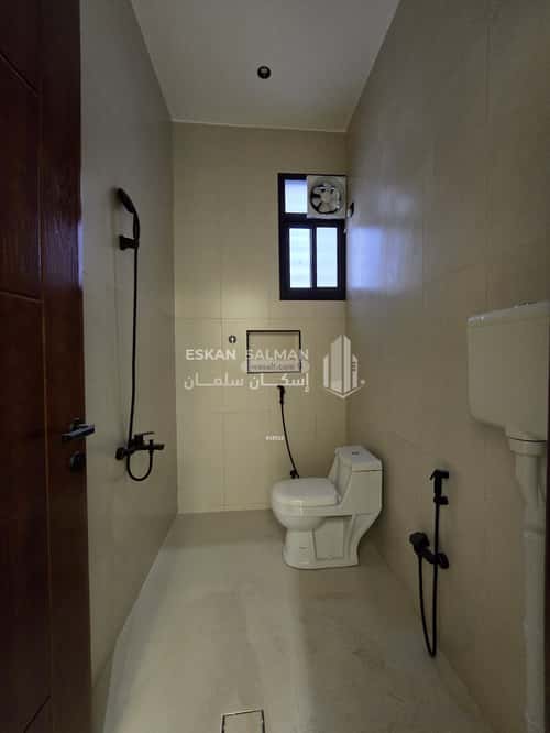 Apartment with 5 Bedrooms Al-Murooj, Abha