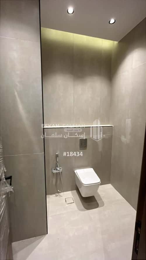 فيلا 254 متر مربع شمالية على شارع 20م المرجان، شرق الرياض، الرياض