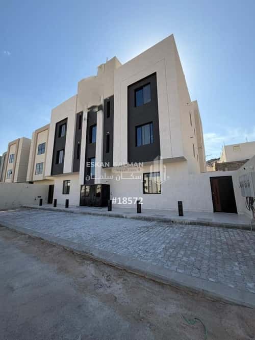 Apartment with 6 Bedrooms Al Salam, Madinah