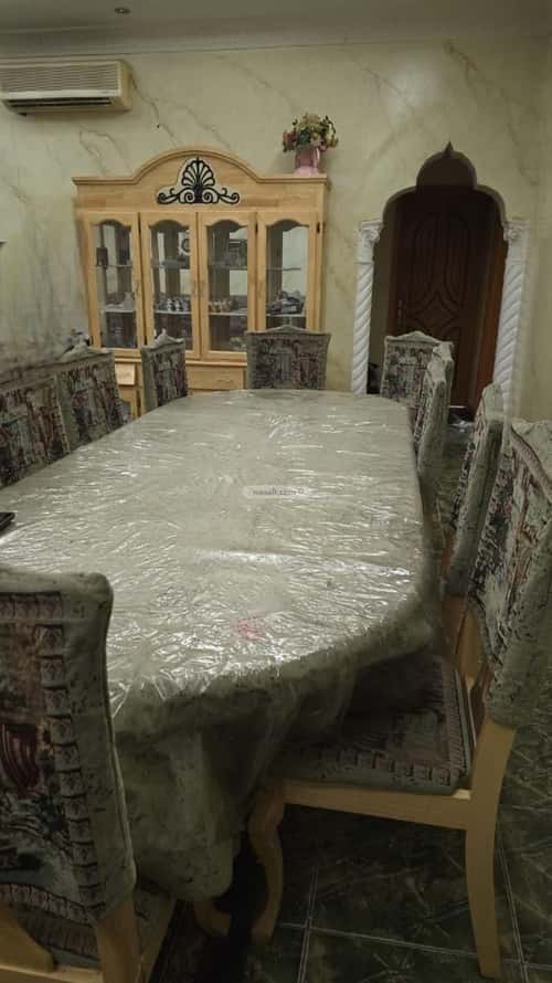 فيلا 908 متر مربع شرقية على شارع 12م السداد، الطائف