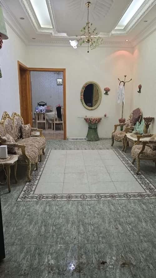 Villa 908 SQM Facing East on 12m Width Street Al Sadd District, Alttayif