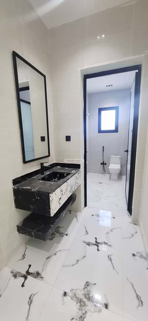 Apartment 210 SQM with 6 Bedrooms Al Jalawyah, Aldammam