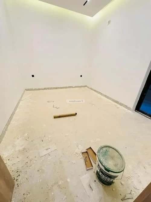 Floor 171 SQM with 3 Bedrooms Al-Janadriyah, East Riyadh, Riyadh