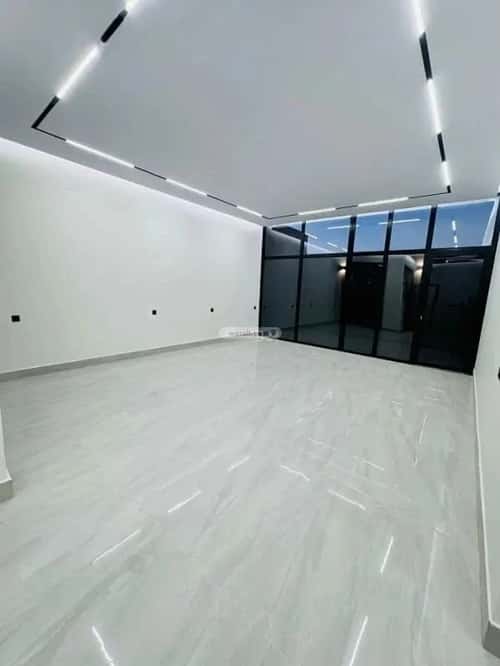 فيلا 250 متر مربع شمالية على شارع 20م البيان، شرق الرياض، الرياض