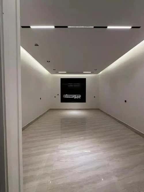 فيلا 260 متر مربع جنوبية على شارع 18م الرمال، شرق الرياض، الرياض