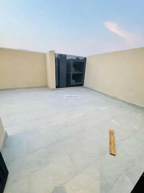 فيلا 312 متر مربع شمالية على شارع 15م الرمال، شرق الرياض، الرياض