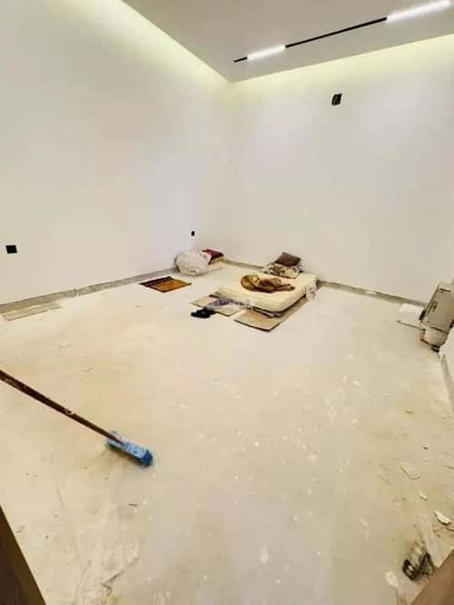 Villa 265 SQM Facing East on 18m Width Street Al-Janadriyah, East Riyadh, Riyadh