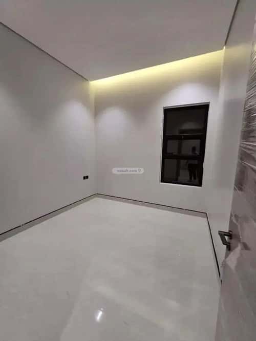 فيلا 312 متر مربع جنوبية على شارع 18م المعيزيلة، شرق الرياض، الرياض