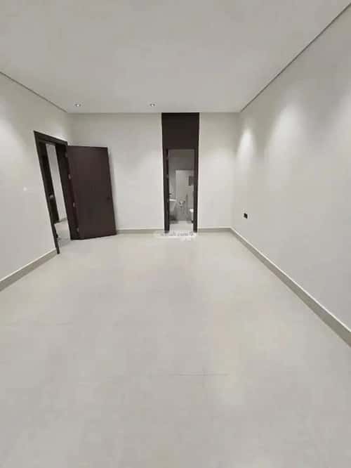 فيلا 271 متر مربع شمالية على شارع 15م اليرموك، شرق الرياض، الرياض