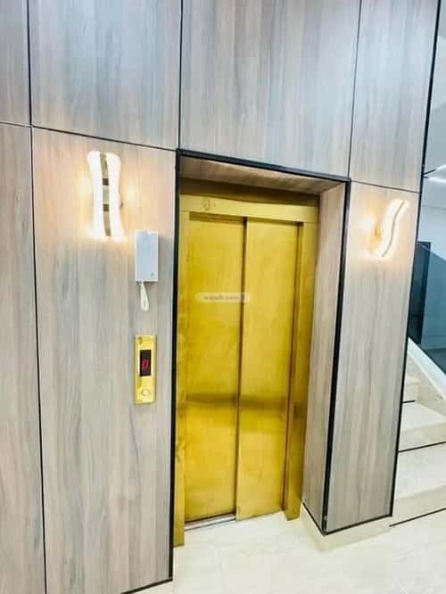 فيلا 312 متر مربع شمالية على شارع 15م الرمال، شرق الرياض، الرياض