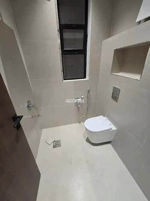 فيلا 259 متر مربع شمالية على شارع 15م اليرموك، شرق الرياض، الرياض