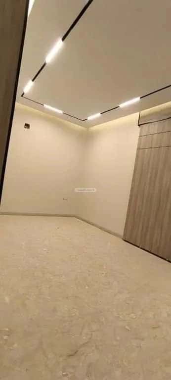 فيلا 312 متر مربع شمالية على شارع 15م الرمال، شرق الرياض، الرياض