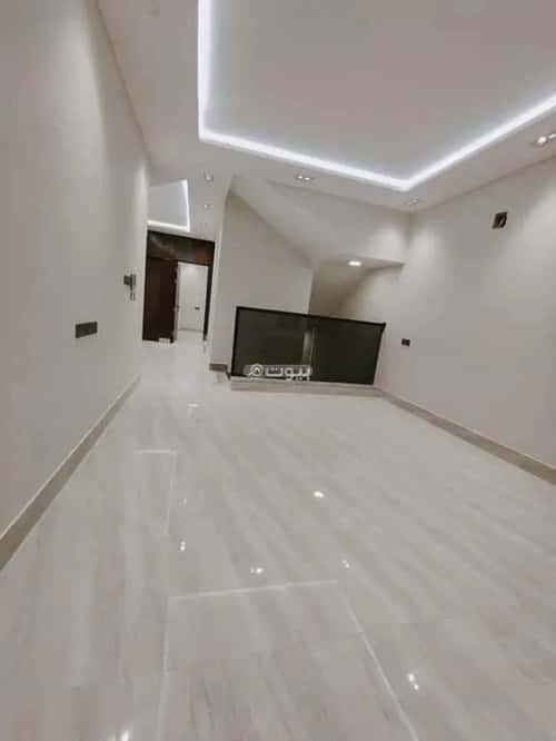 فيلا 260 متر مربع جنوبية على شارع 15م الرمال، شرق الرياض، الرياض