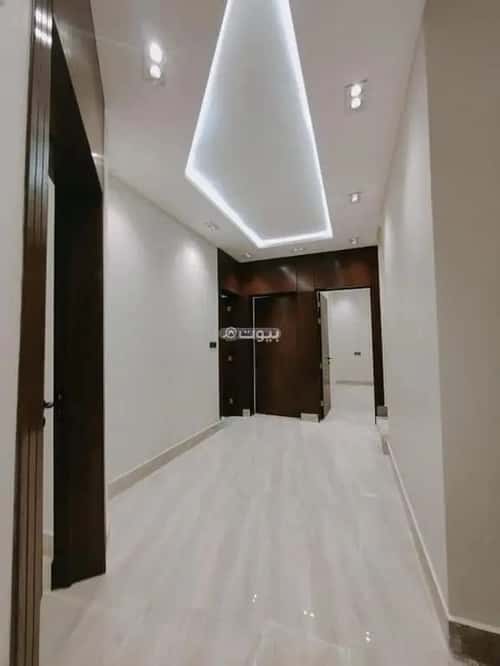 فيلا 260 متر مربع جنوبية على شارع 15م الرمال، شرق الرياض، الرياض