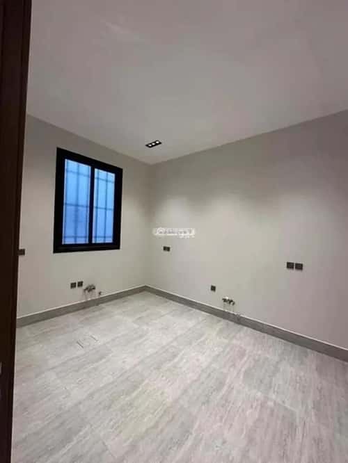 دور 4 غرف في الرمال