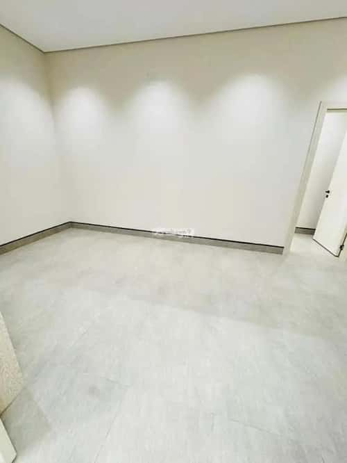 فيلا 135 متر مربع شمالية على شارع 15م الرمال، شرق الرياض، الرياض