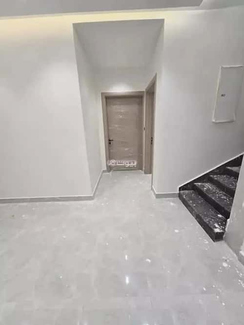 فيلا 360 متر مربع جنوبية شرقية على شارع 20م القادسية، شرق الرياض، الرياض