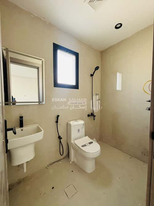 فيلا 260 متر مربع شمالية على شارع 20م الشروق، الدمام