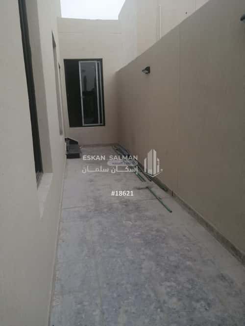 Villa 314 SQM Facing North on 30m Width Street Al Aziziyah - Al Jubail, Jubail