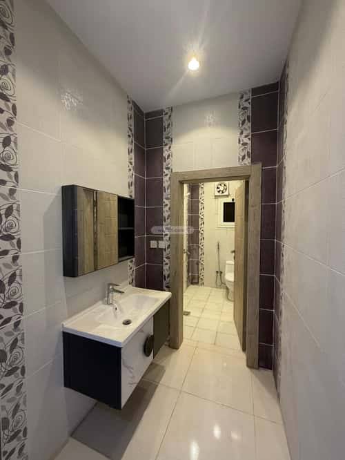 شقة 200 متر مربع ب 5 غرف الرانوناء، المدينة المنورة