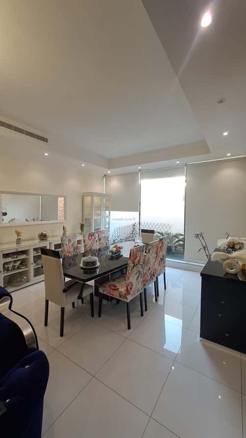 5 bedroom villa in Abhur South