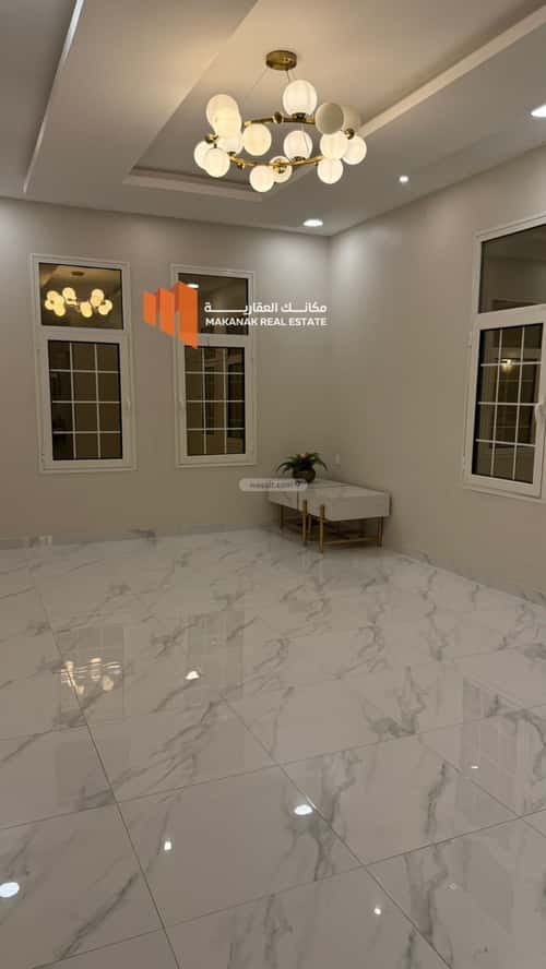 فيلا 250 متر مربع واجهة غربية ب 4 غرف العقيق، الخبر