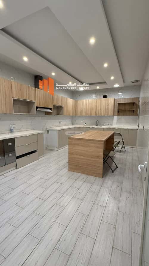 فيلا 250 متر مربع واجهة غربية ب 4 غرف العقيق، الخبر