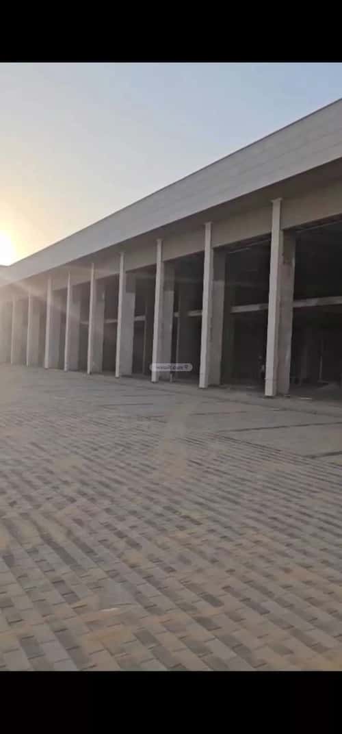 Showroom for Rent Al Shooalah, Aldammam