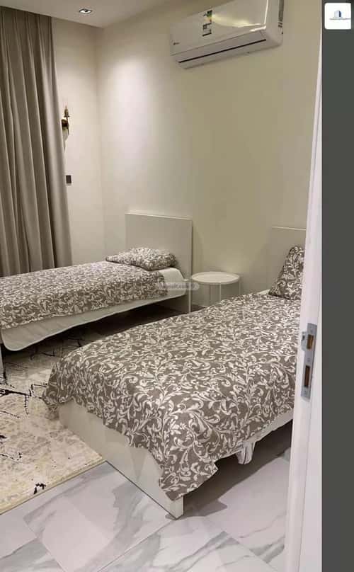 Apartment with 5 Bedrooms Al-Qairawan, North Riyadh, Riyadh