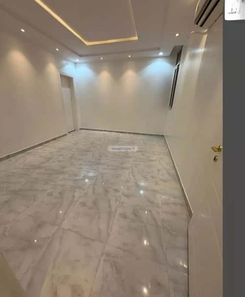 دور 375 متر مربع ب 9 غرف عكاظ، جنوب الرياض، الرياض