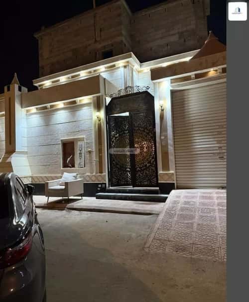 دور 375 متر مربع ب 9 غرف عكاظ، جنوب الرياض، الرياض