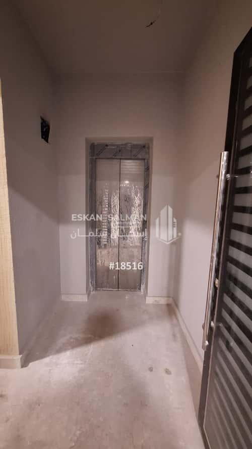 Apartment with 4 Bedrooms Al Wahah, Aldammam