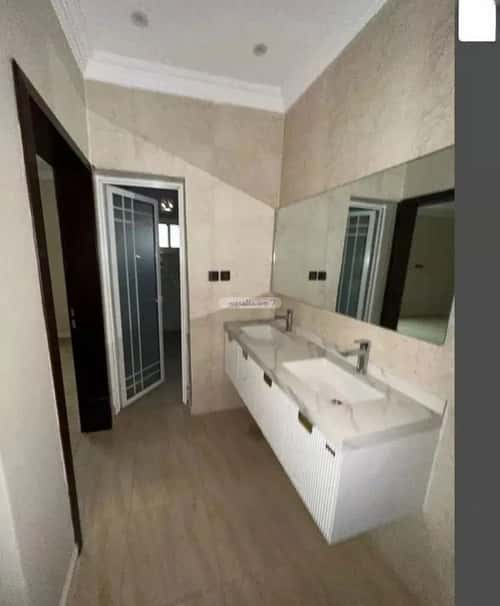 Apartment with 4 Bedrooms Al Noor, Aldammam