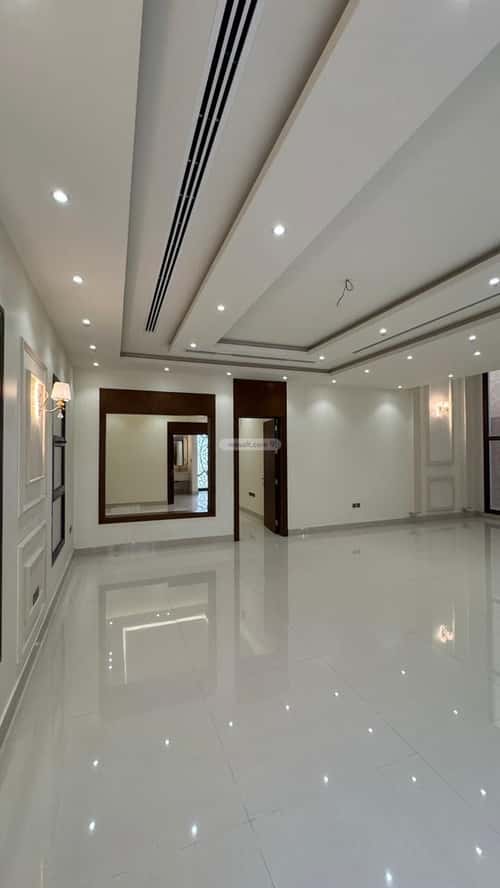 فيلا 466 متر مربع جنوبية على شارع 20م البحر، الخبر