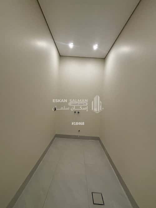 فيلا 375 متر مربع شمالية على شارع 60م السيف، الدمام