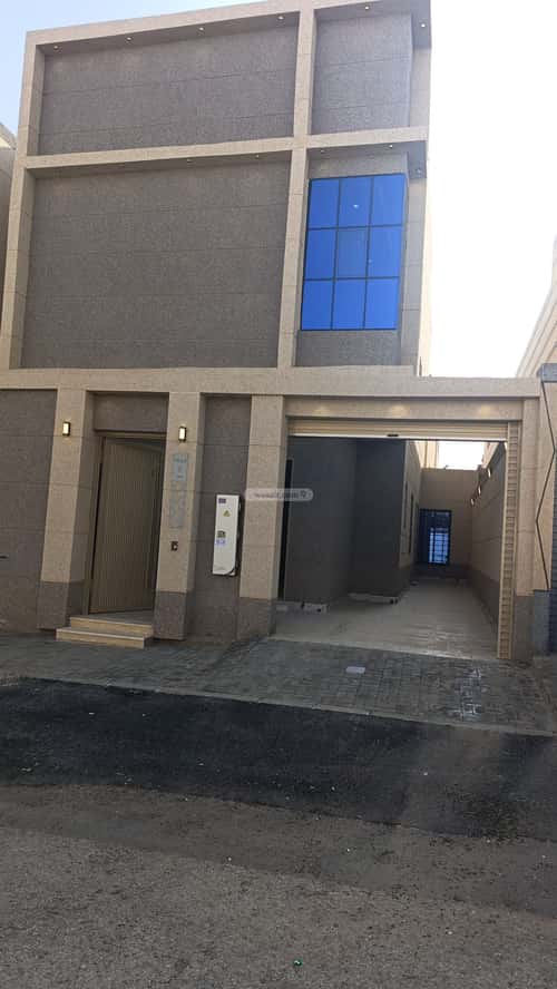 Villa 326 SQM Facing East on 20m Width Street Okaz, South Riyadh, Riyadh