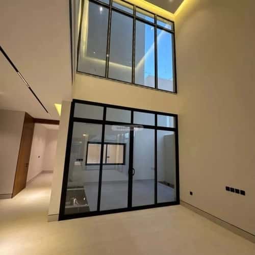 فيلا 300 متر مربع غربية على شارع 15م النرجس، شمال الرياض، الرياض