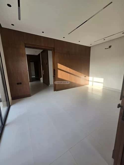 فيلا 300 متر مربع جنوبية على شارع 15م النرجس، شمال الرياض، الرياض