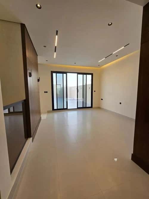 فيلا 300 متر مربع جنوبية على شارع 15م النرجس، شمال الرياض، الرياض