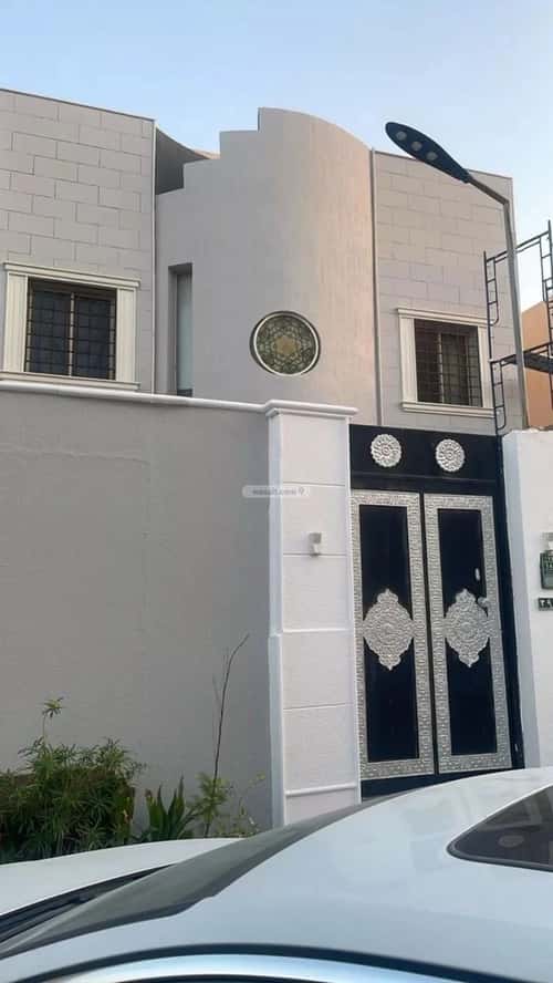 فيلا 300 متر مربع غربية على شارع 15م الياسمين، شمال الرياض، الرياض