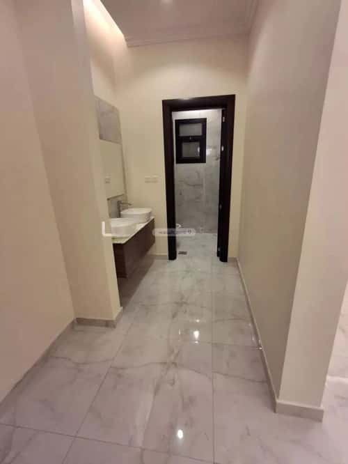 Floor 225 SQM with 5 Bedrooms An-Nafel, North Riyadh, Riyadh