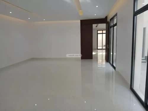 فيلا 300 متر مربع شرقية على شارع 15م القيروان، شمال الرياض، الرياض