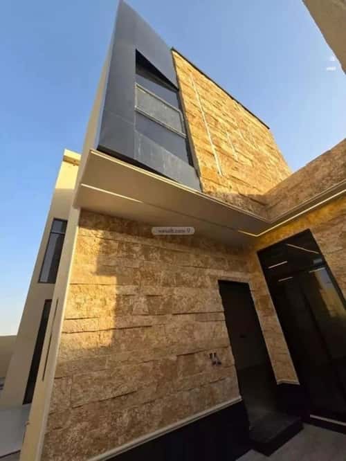 فيلا 250 متر مربع شمالية على شارع 15م النرجس، شمال الرياض، الرياض